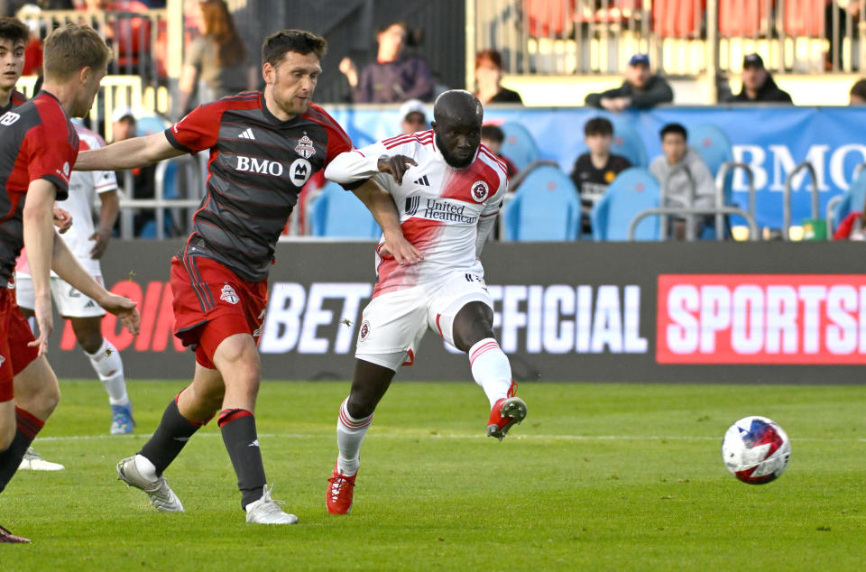 New England Revolution midfielder Emmanuel Boateng (18) Credit: Dan Hamilton-USA TODAY Sports