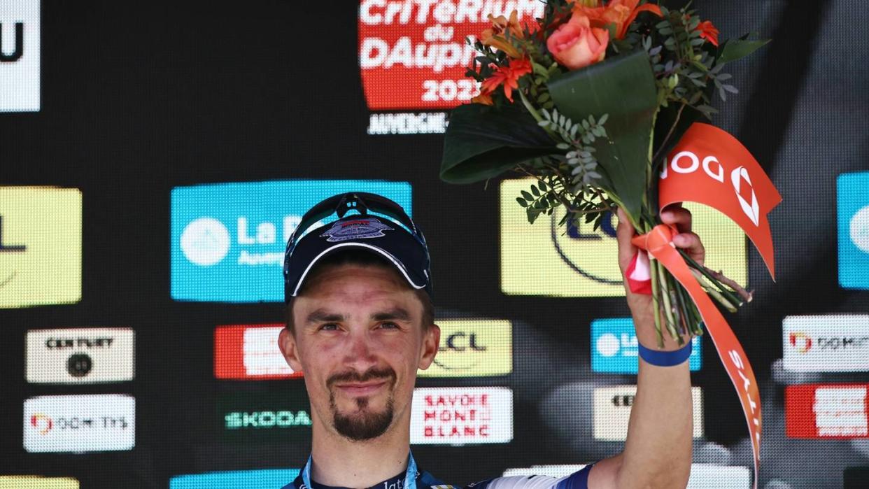 Alaphilippe sprintet zum Etappensieg