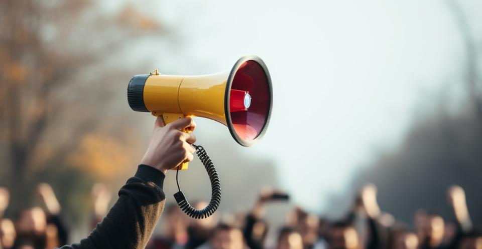 megaphone