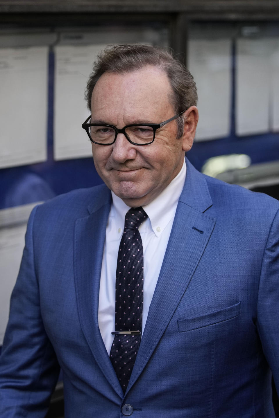 El actor Kevin Spacey llega a Old Bailey, en Londres, el jueves 14 de julio de 2022. (Foto AP/Frank Augstein)