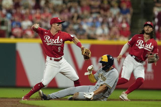 Brewers shut out Reds in their last battle of the season, 3-0 - Brew Crew  Ball