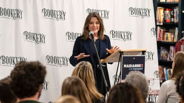 PHOTO: Marianne Williamson discusses her campaign platform with members of the public at Bookery Manchester in Manchester, New Hampshire, March 11, 2023. (incent Ricci/SOPA Images/LightRocket via Getty Images)
