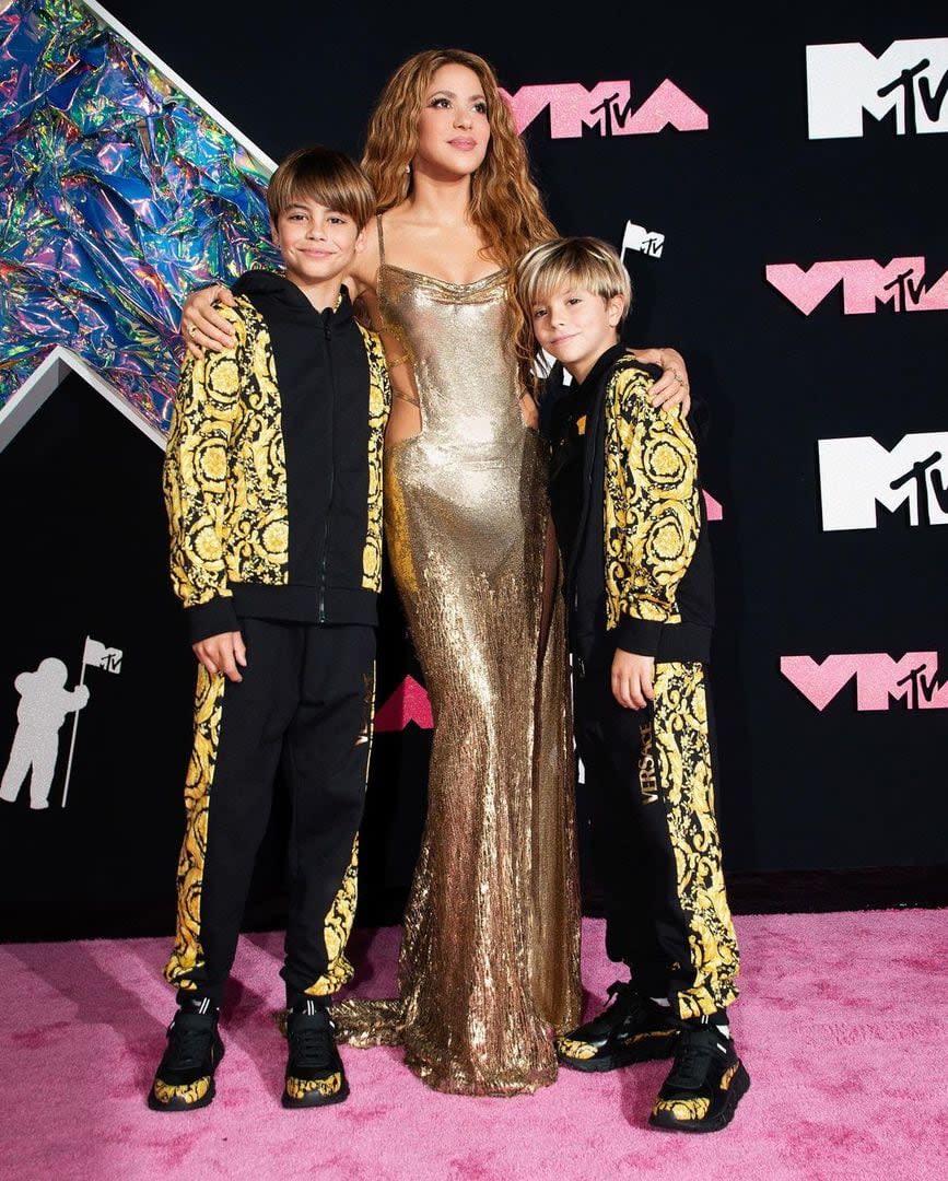 En septiembre, Shakira asistió a los MTV VMAs 2023 acompañada de sus hijos Sasha y Milan