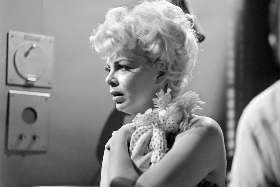 LOS ANGELES - DECEMBER 10: TWILIGHT ZONE episode "Twenty-Two" , originally aired on CBS on February 10, 1961. Barbara Nichols as professional dancer Liz Powell. Image dated December 10, 1960. (Photo by CBS via Getty Images)