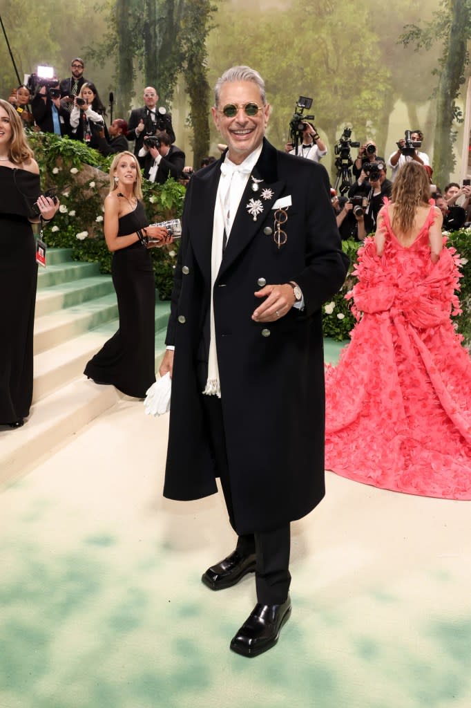 Jeff Goldblum attends The 2024 Met Gala Celebrating "Sleeping Beauties: Reawakening Fashion" at The Metropolitan Museum of Art on May 06, 2024 in New York City.