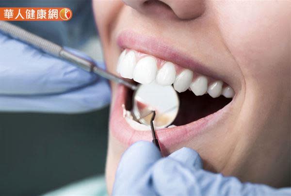 趙國翔牙醫師也提醒，想要確保牙齒及口腔健康，民眾切記養成每半年一次前往醫療院所進行例行性口腔檢查的習慣。