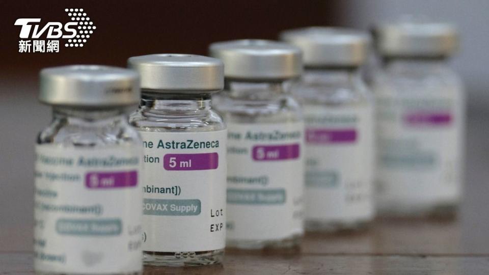 指揮中心宣布AZ疫苗預計15日開放接種。（示意圖／shutterstock達志影像）