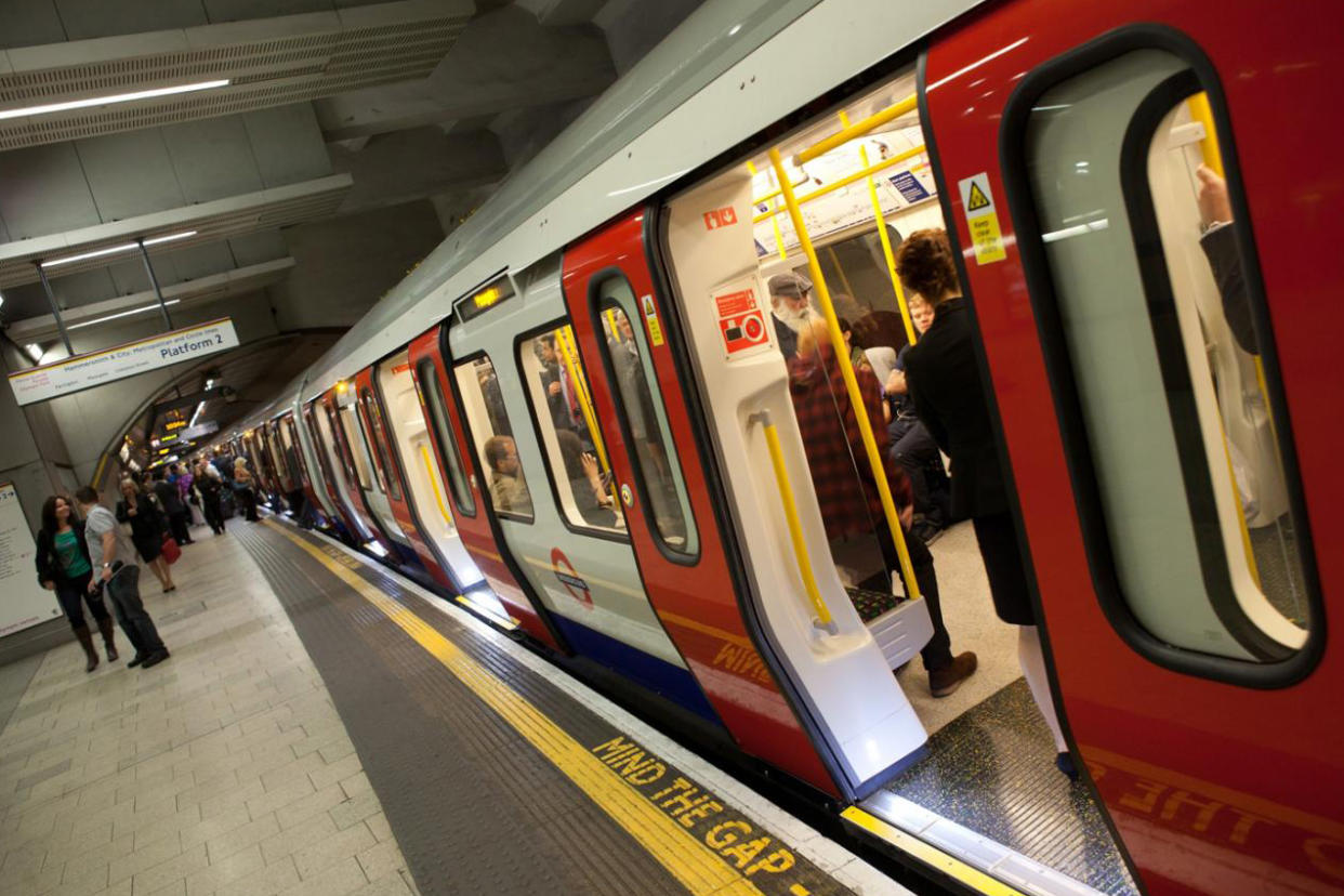 Circle line delays: Commuters faced rush hour mayhem after signal failures sparked delays: TfL