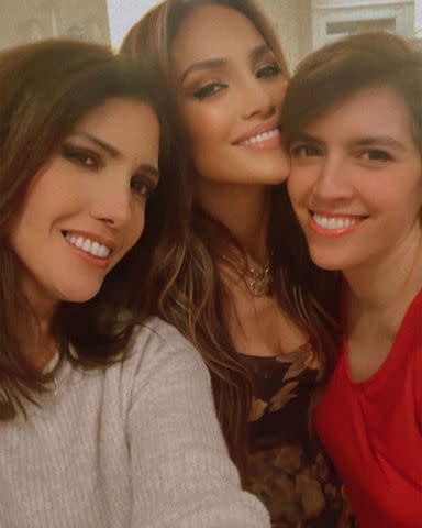 <p>Lynda Lopez Instagram</p> Lynda Lopez, Jennifer Lopez, and Leslie Lopez in 2022