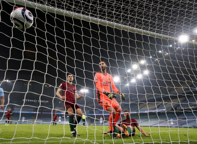 Leander Dendoncker's own goal opened the scoring