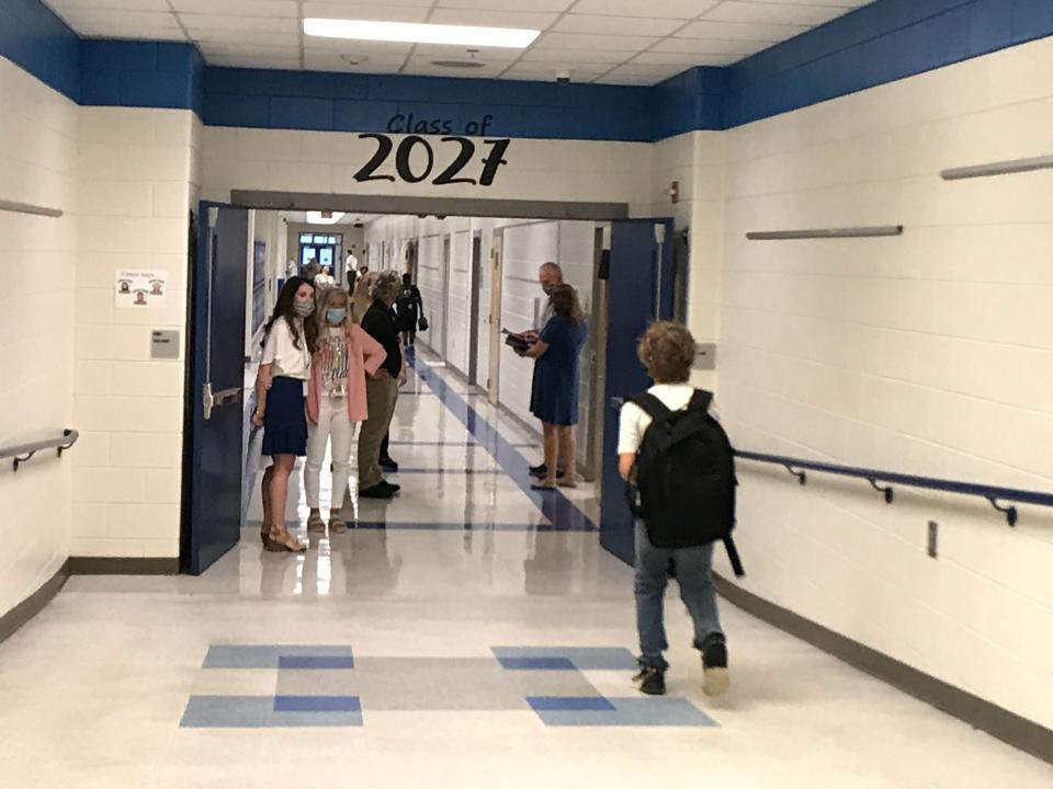 A Columbia County student returns to Evans Middle School in August 2020.