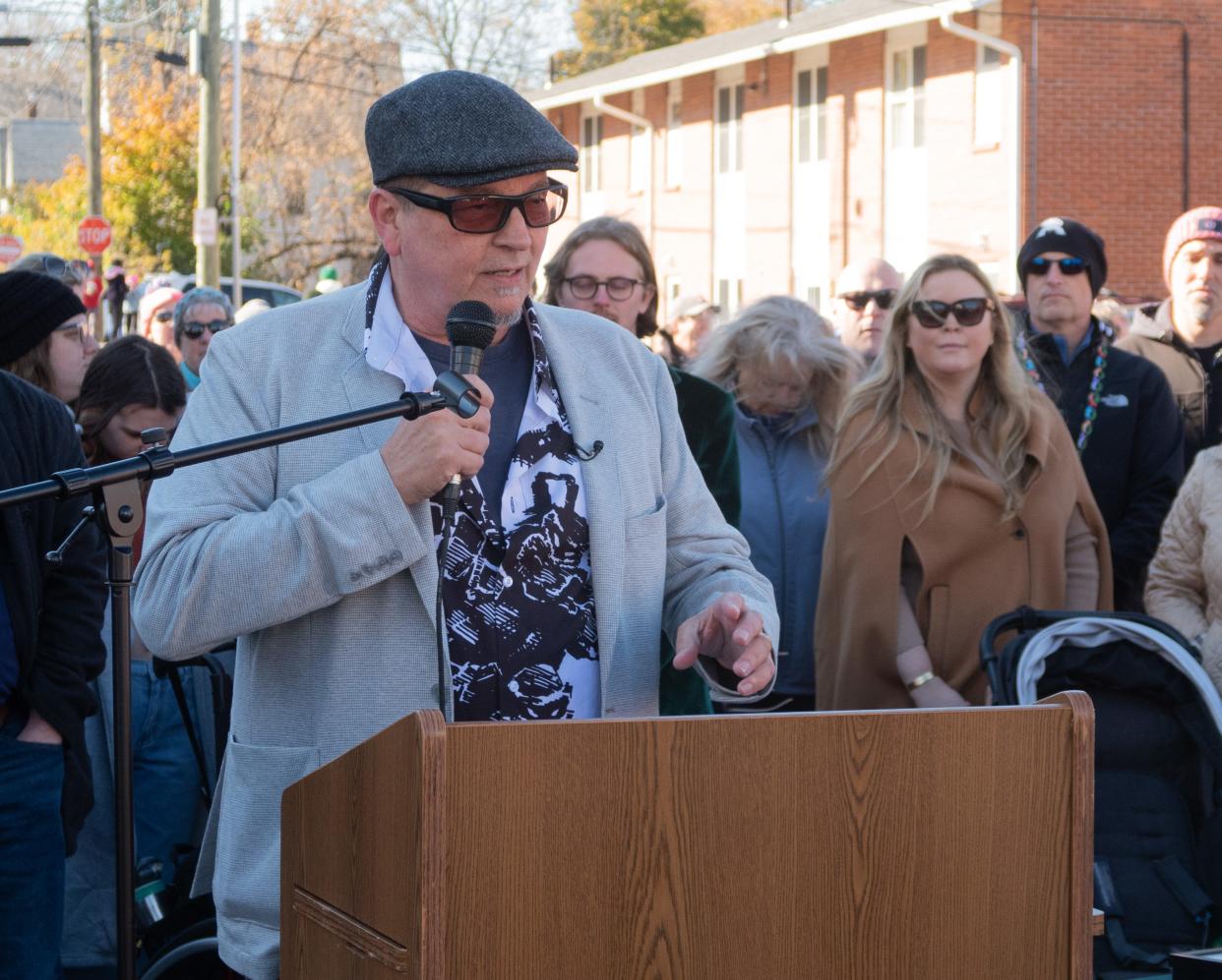 Kevin Eastman talks about the history of the Teenage Mutant Ninja Turtles in Dover, N.H.