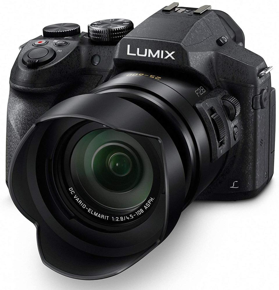 Panasonic Lumix FZ300 - Best Travel Camera