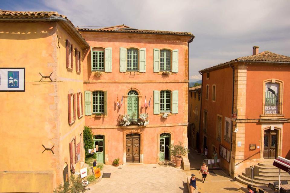 Roussillon village, Luberon, Provence, south of France. The colors of the houses vary subtly from light yellow to flaming red.