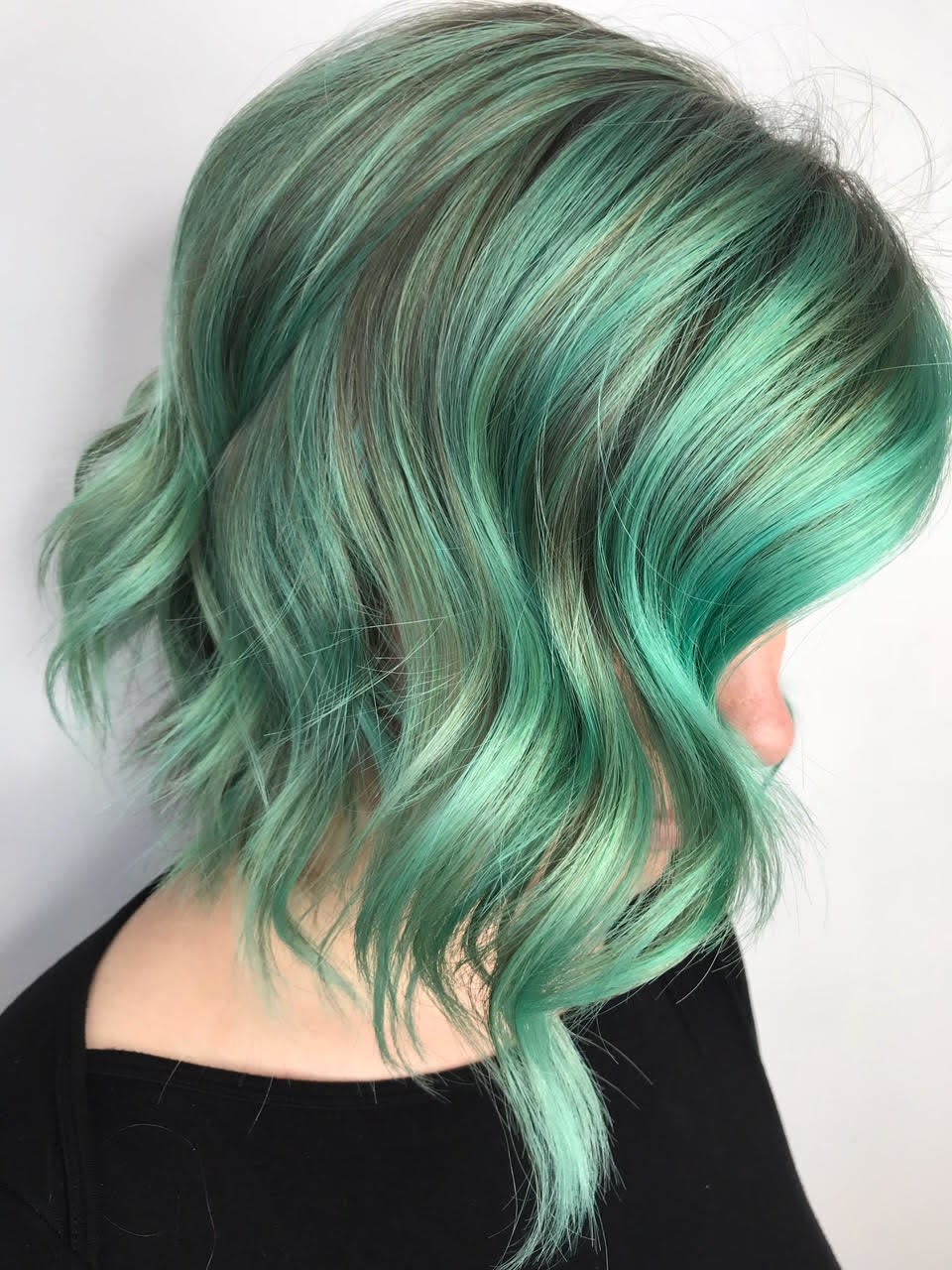 Canadian hairstylist Theresa Cook's mint chip hair is a quick, low-maintenance way to change up your hair color this summer, if you already have highlights.