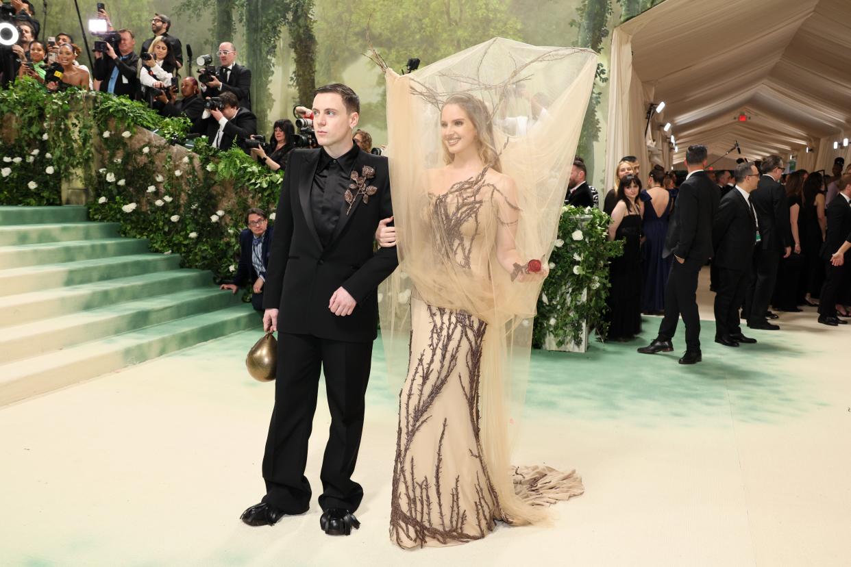 Lana Del Rey wears Alexander McQueen to the Met Gala (Getty Images)