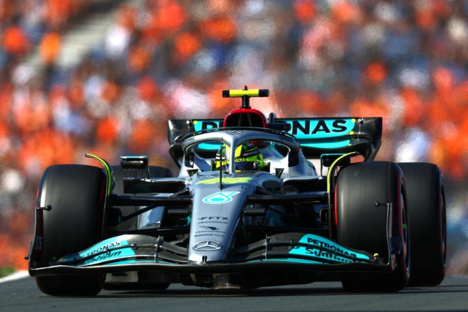 Lewis Hamilton saldrá cuarto en la parrilla para la carrera de mañana (Getty Images)