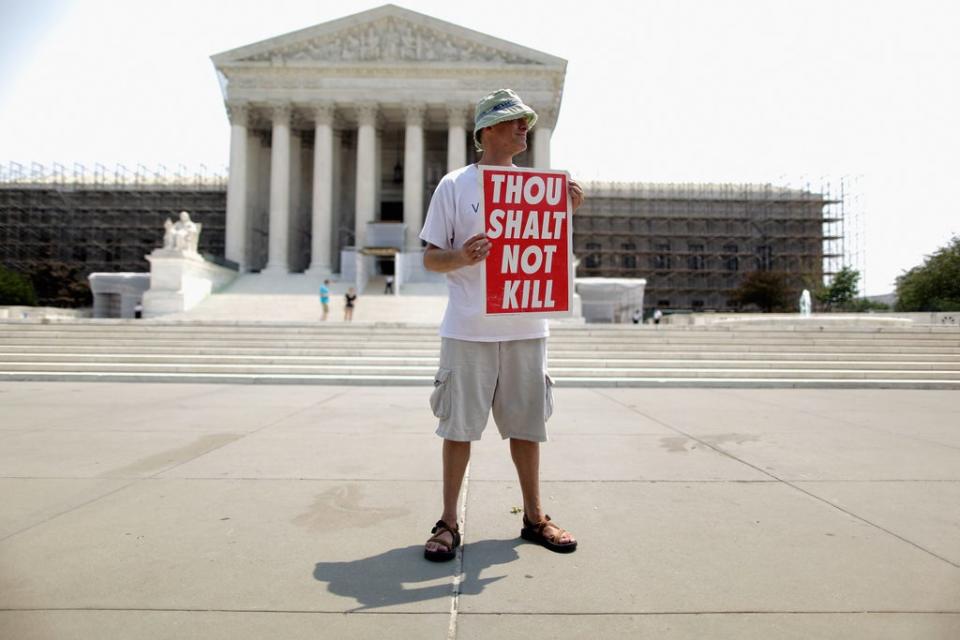 A death penalty protestor in Virginia (Getty Images)