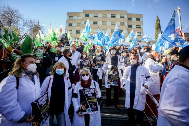 Manifestación por la sanidad madrileña, en diciembre de 2021. (Photo: Ricardo Rubio/Europa Press via Getty Images)