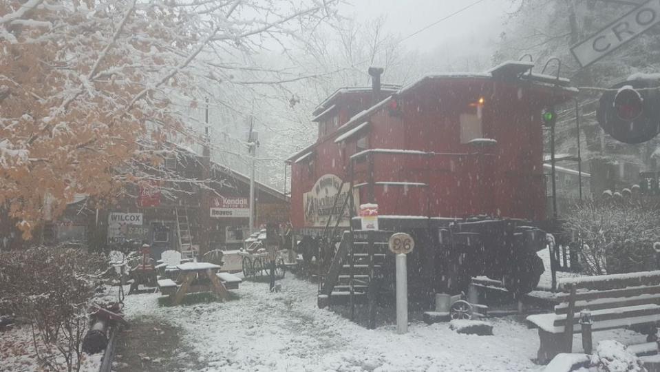 Here are some more photos from a historic fully-restored 1929 caboose in the north Georgia mountains.