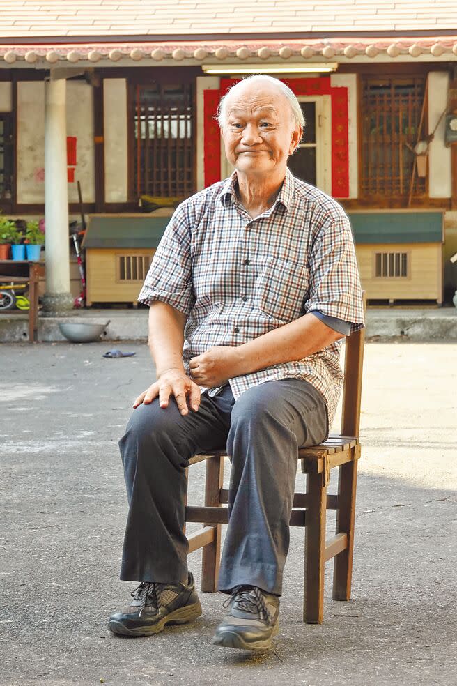 作家吳晟住在彰化溪州，一生戶籍地從未變更過。（黃子明攝）
