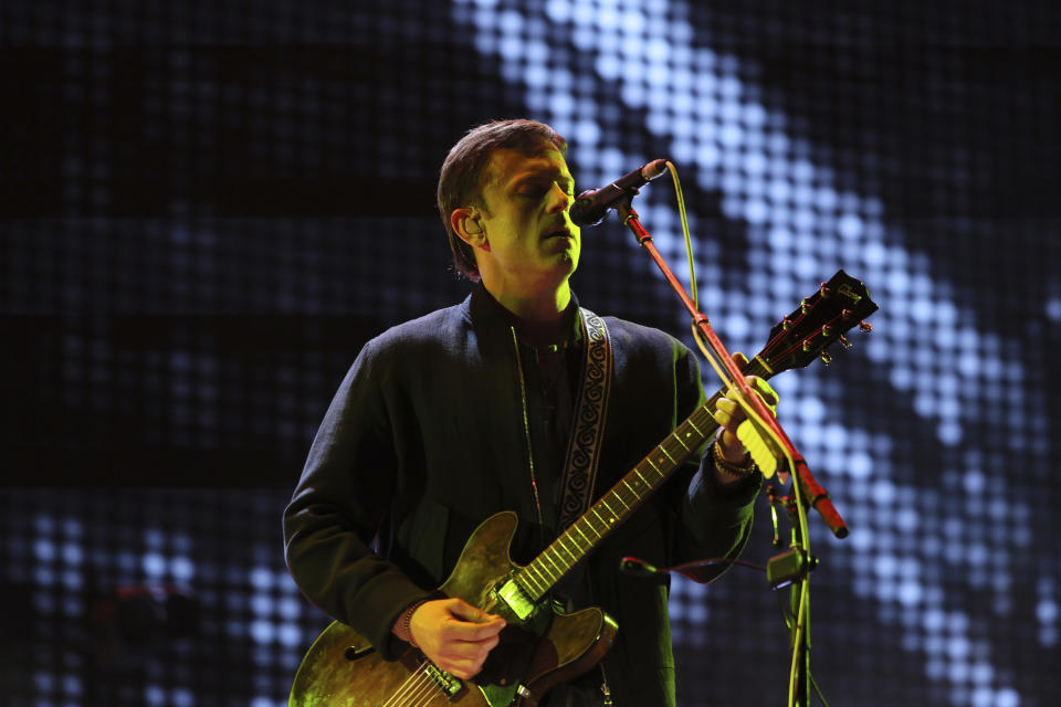 Caleb Followill vocalista de la banda estadounidense Kings of Leon durante su presentación en el Festival Vive Latino en la Ciudad de México el domingo 17 de marzo de 2024. (Foto AP/Ginnette Riquelme)