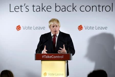 Vote Leave campaign leader Boris Johnson speaks at the group's headquarters in London, Britain June 24, 2016. REUTERS/Mary Turner/Pool