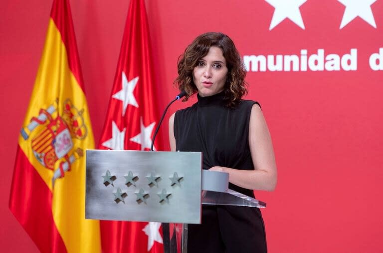 La presidenta de la Comunidad de Madrid, Isabel Díaz Ayuso, comparece tras la reunión del Consejo de Gobierno, en la Real Casa de Correos, a 15 de junio de 2022, en Madrid 