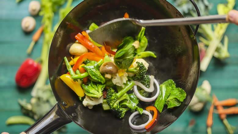 wok stir frying 