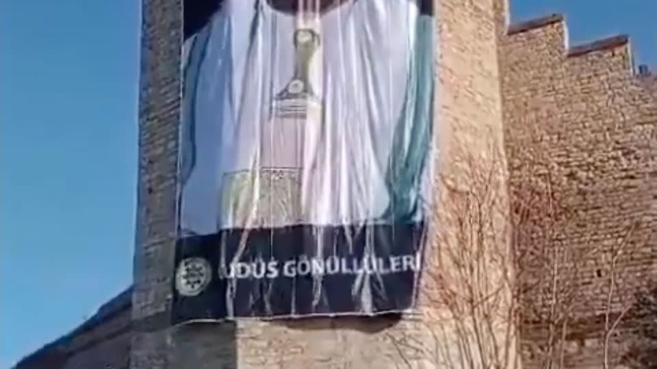 A giant poster featuring Yemeni rebel leader Abdel Malek al-Houthi appeared on the Walls of Constantinople in Istanbul. "We are all Yemenis," read the text. - from gonulluleri kudus via Instagram