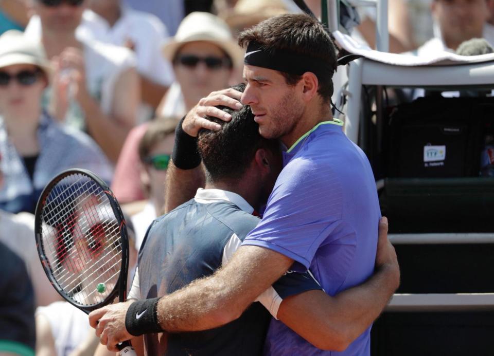 Del Potro was on hand to comfort the distraught Almagro (Getty)