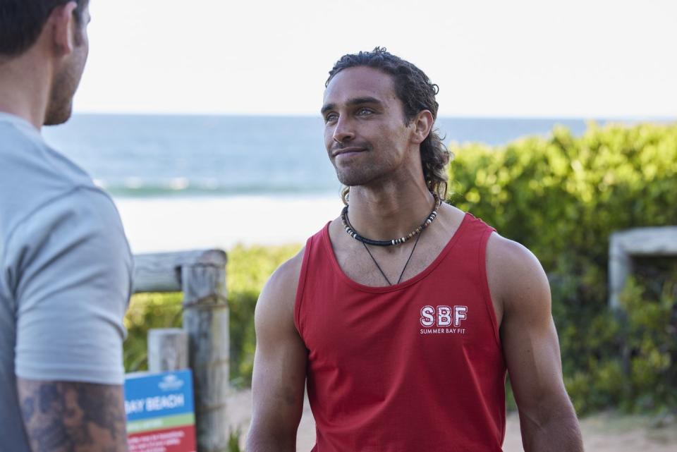 kahu parata in home and away