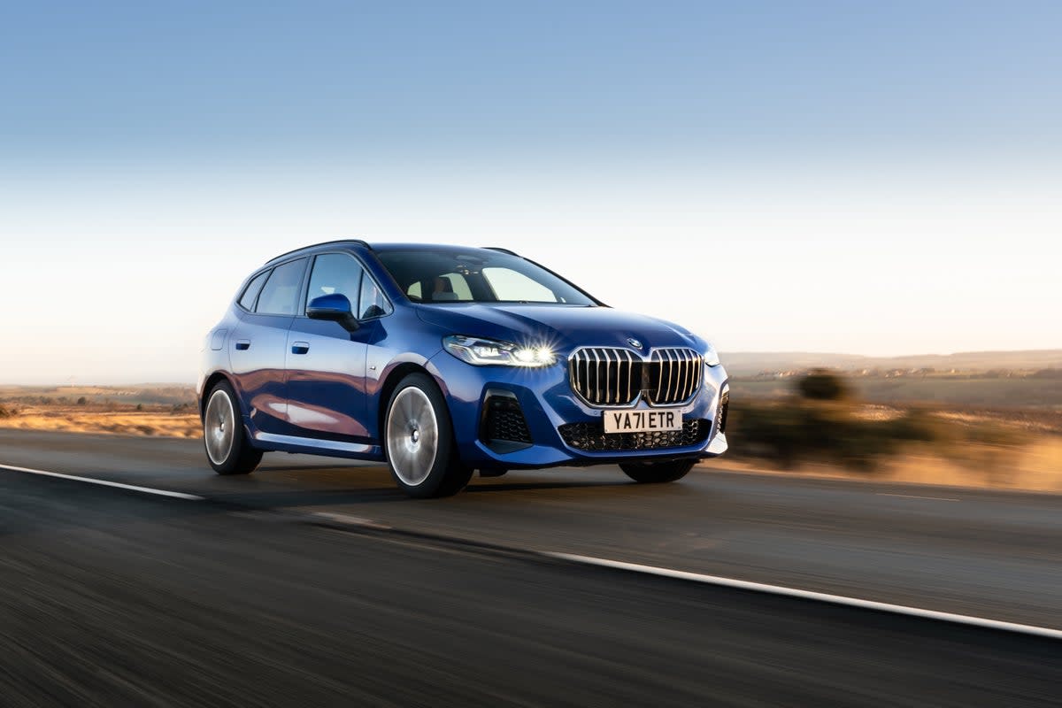 The famous ‘kidney’ grille finds itself rather garishly chromed and enlarged, stretched and bent up into the bonnet line, which leaves it looking almost comically aggressive, like an angry chihuahua (BMW)