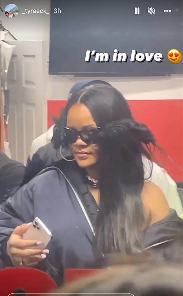 Rihanna, Instagram