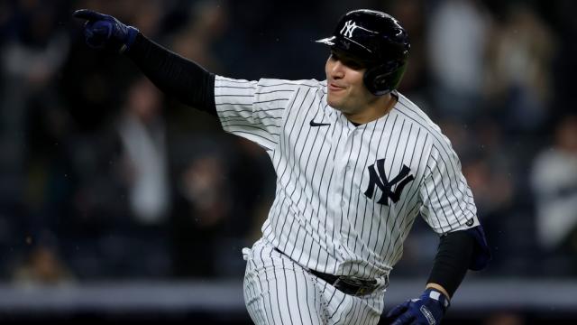 New York Yankees beat Cleveland Guardians 4-3