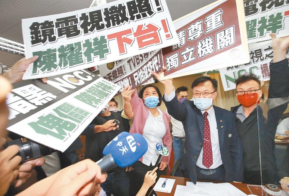 瞄準民進黨執政8年弊案，藍白聯手針對鏡電視、超思進口蛋、國發基金等3案動用調查權。（本報資料照片）