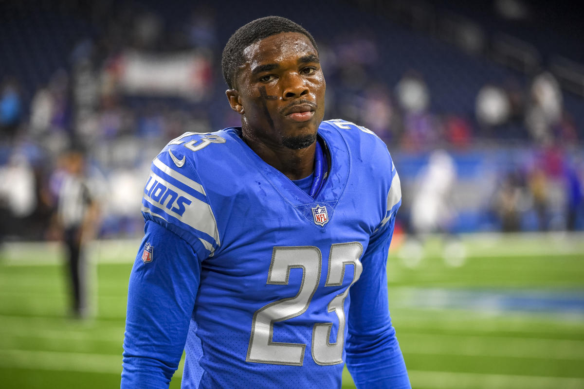 Lions' Jeff Okudah fine after knocking heads with teammate in minicamp 