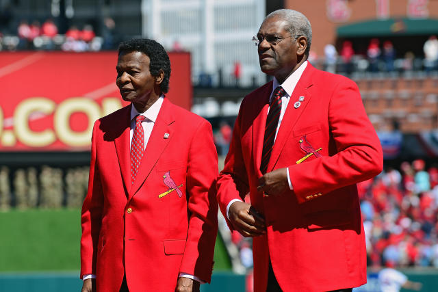 Bob Gibson, Cardinals legend and Hall of Fame pitcher, dies at 84