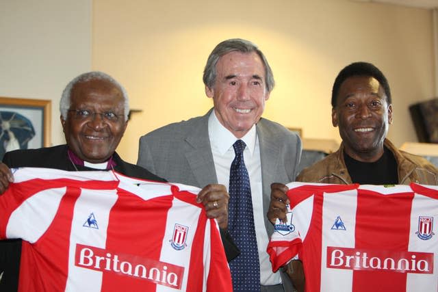 Archbishop Desmond Tutu, Gordon Banks and Pele pose for photos at Stoke in 2008