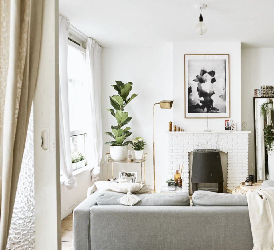 8. Embrace an all white color scheme