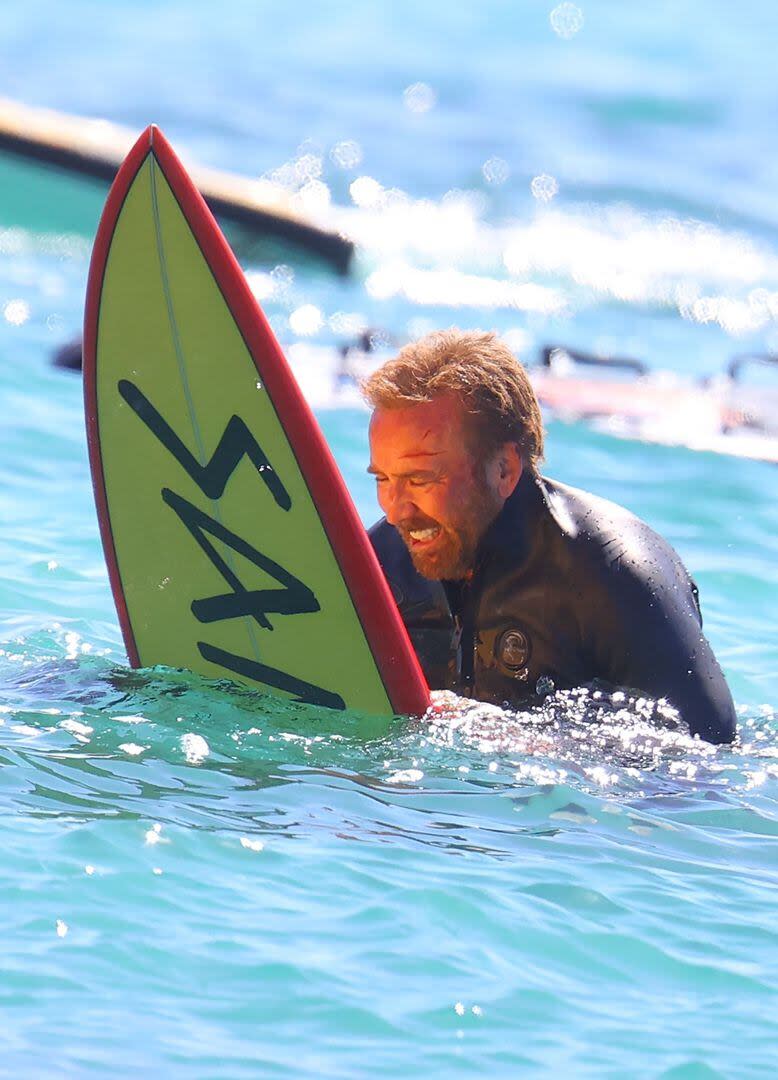 Nicolas Cage en plena filmación de The Surfer en Australia 