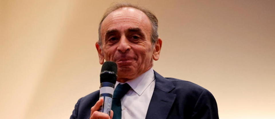 Le premier meeting de la campagne présidentielle d'Éric Zemmour, à Villepinte (Seine-Saint-Denis) dimanche, a été émaillé d'une série d'incidents, avec des violences contre des militants de SOS Racisme et une équipe de journalistes brièvement mise à l'abri.
