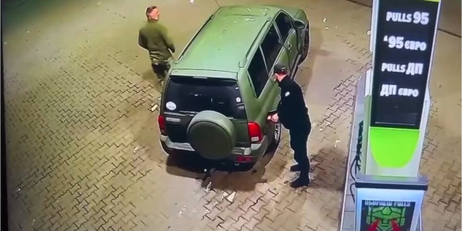 Two men in camouflage shoot a policeman in Vinnytsia Oblast
