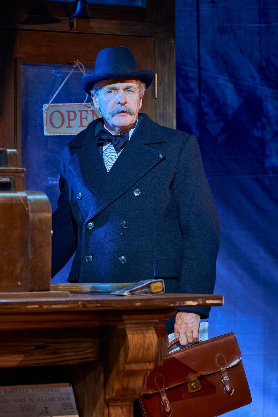 Robert Bathurst as Scrooge (Manuel Harlan)