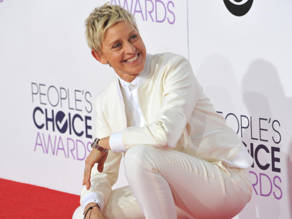 Ellen DeGeneres 2015 auf dem roten Teppich in Los Angeles (Bild: Jaguar PS/Shutterstock.com)