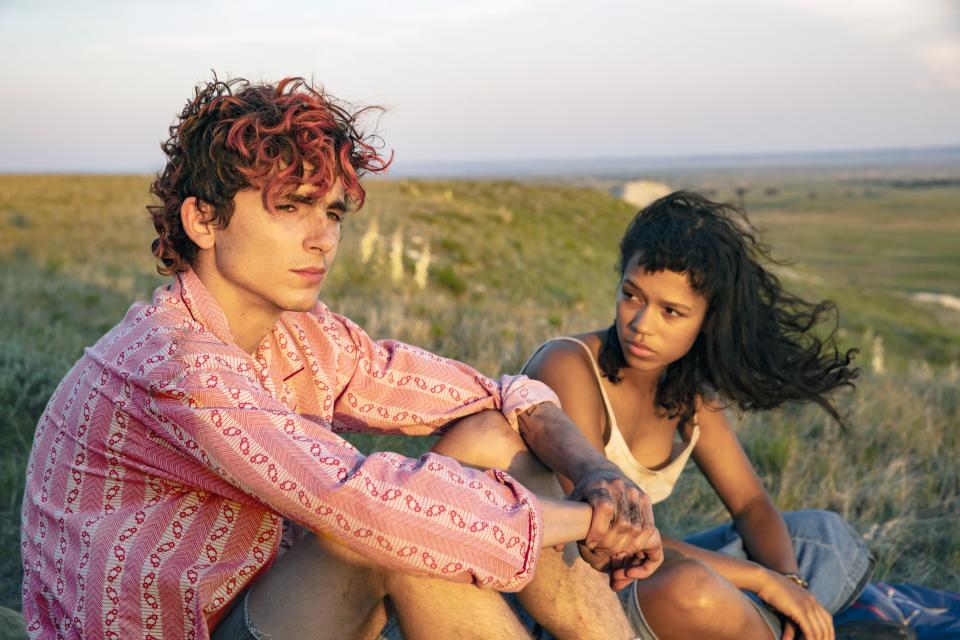 BONES AND ALL, from left: Timothee Chalamet, Taylor Russell, 2022. ph: Yannis Drakoulidis /© MGM /Courtesy Everett Collection