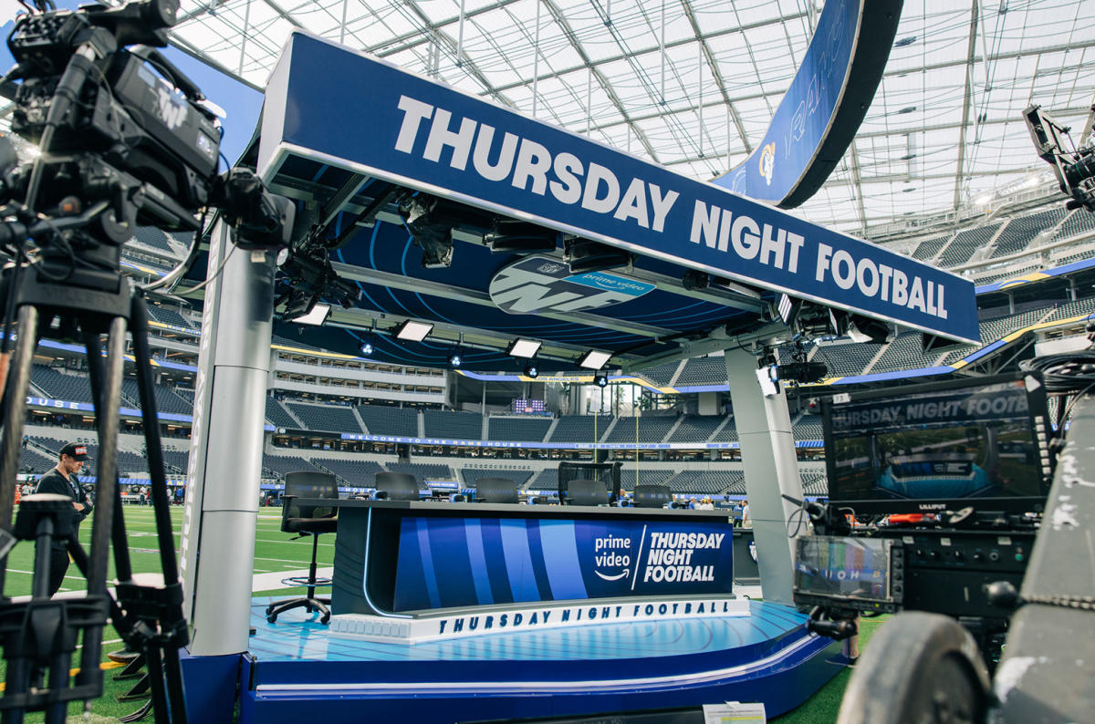 How to Watch Monday Night Football Tonight Live For Free: Where to Stream  Online – StyleCaster