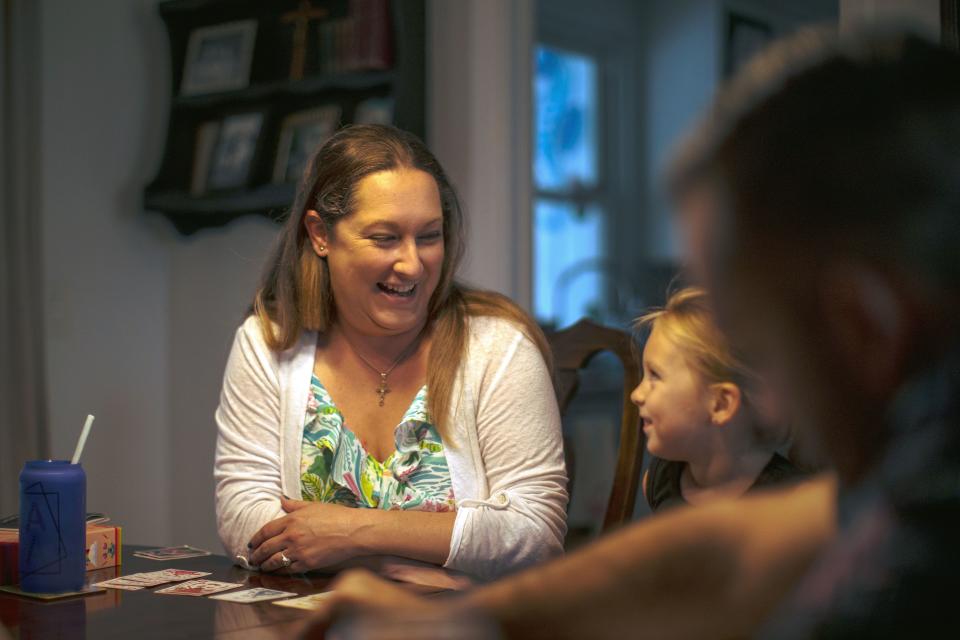Chae Logan MacLea laughs with her daughter Clara (4) as they play a board game at their home in Palm Beach Gardens, Florida, on Friday June 9, 2023. | Saul Martinez, for the Deseret News