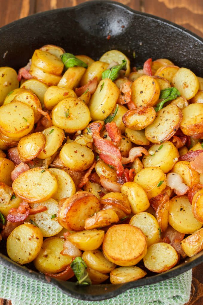 Pan-Fried Fingerling Potatoes with Bacon