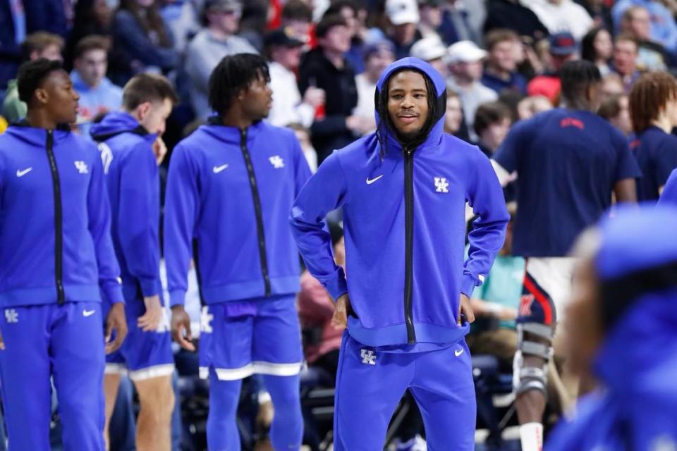 Kentucky men’s basketball freshman guard Cason Wallace stands prior to UK’s game at Ole Miss on Tuesday night. Wallace will not play in the game due to a knee injury.